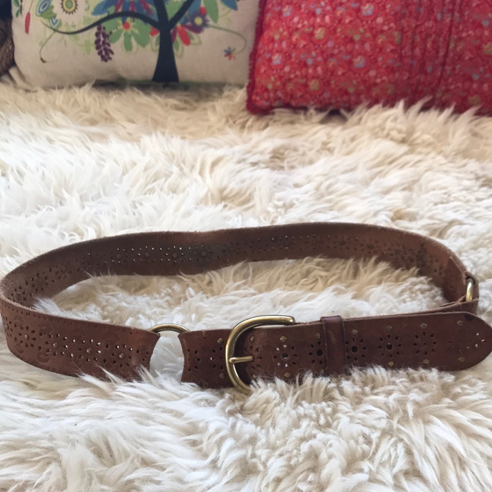Light/Medium Brown XS True Religion Belt